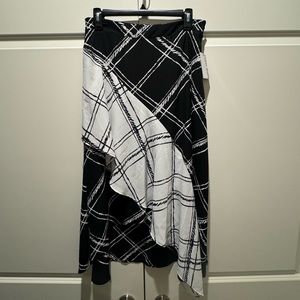 NWT Nine West Black and White Midi Skirt